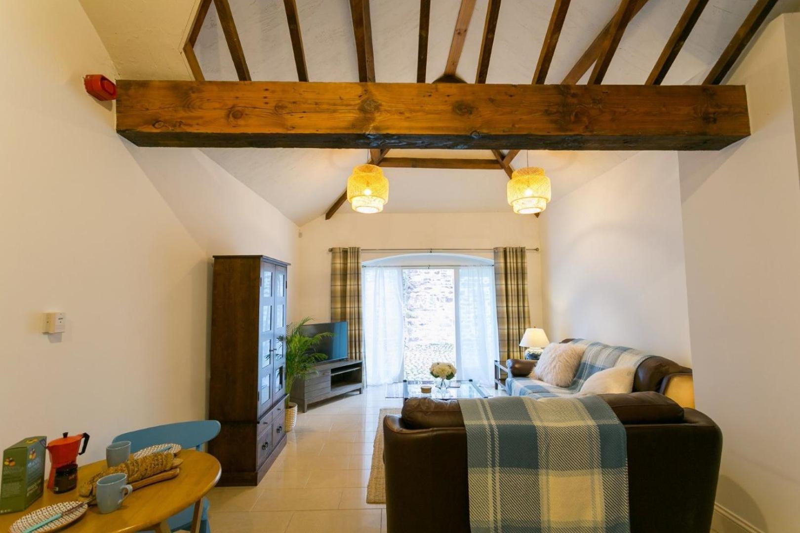 Tal Y Bont Uchaf Villa Bangor  Exterior photo