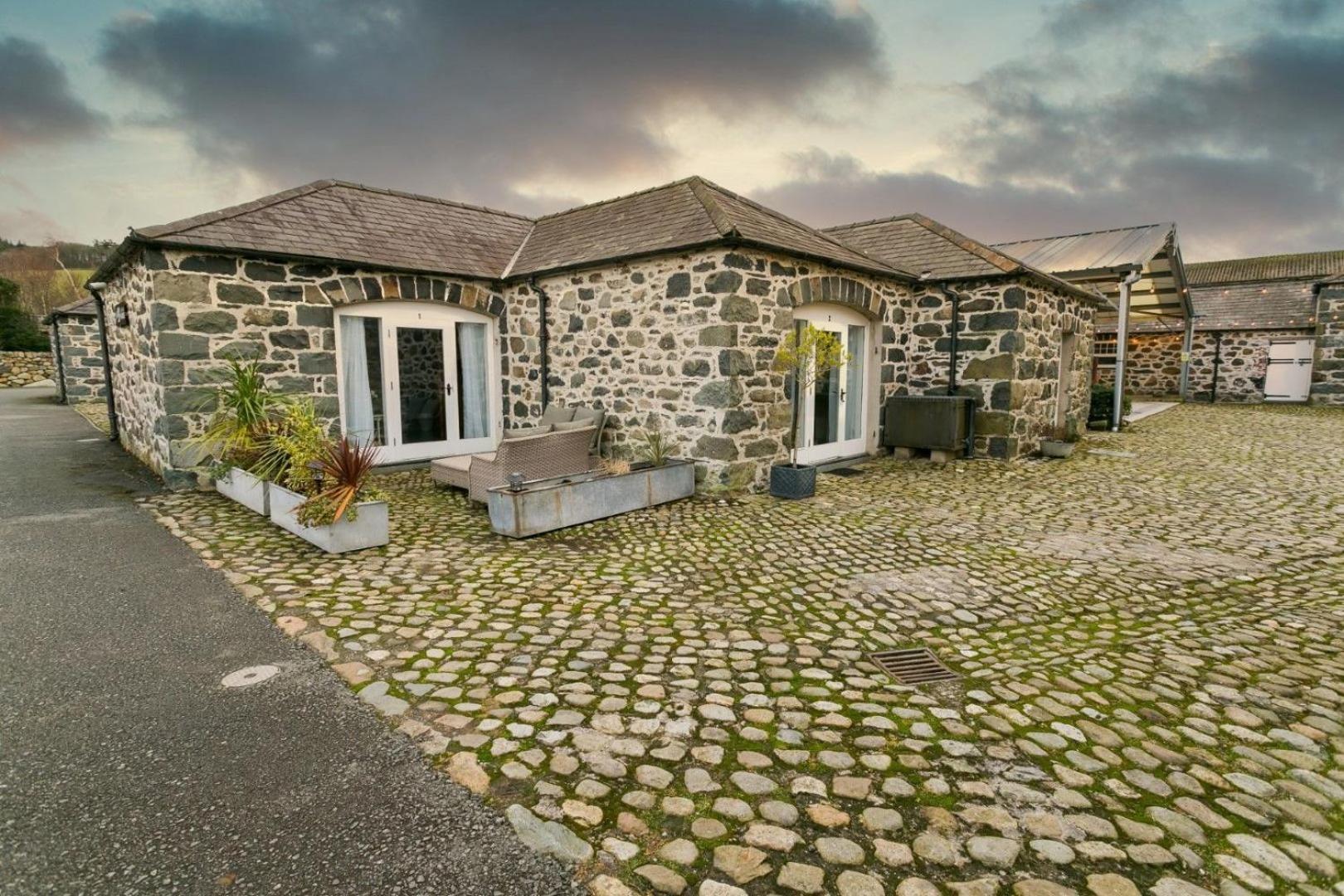Tal Y Bont Uchaf Villa Bangor  Exterior photo